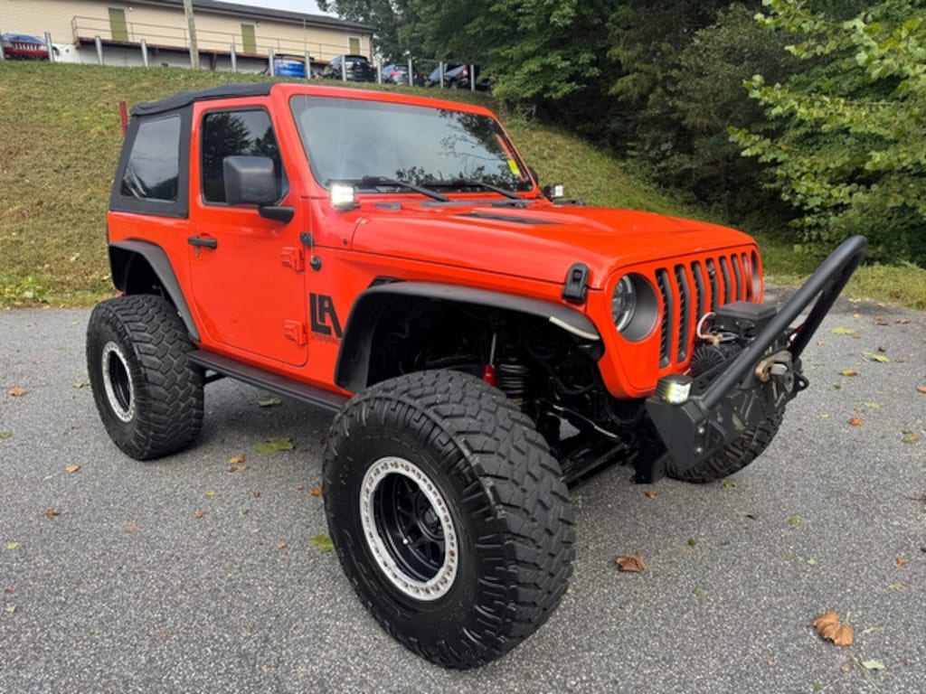 Used 2023 Jeep Wrangler Lifted Rubicon 2 Door Soft top V6 SUV