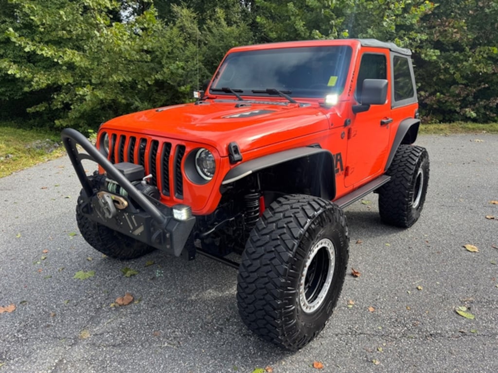 Used 2023 Jeep Wrangler Lifted Rubicon 2 Door Soft top V6 SUV