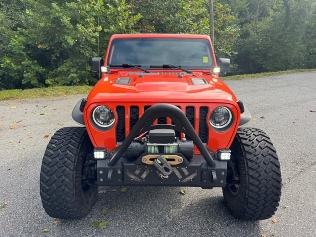Used 2023 Jeep Wrangler Lifted Rubicon 2 Door Soft top V6 SUV