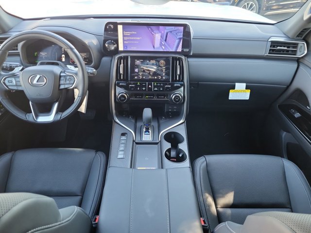 2026 Lexus LX 700h Luxury - Photo 18