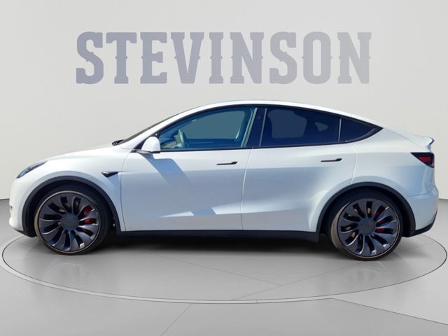 Used 2024 Tesla Model Y Performance with VIN 7SAYGDEF1RF149795 for sale in Lakewood, CO