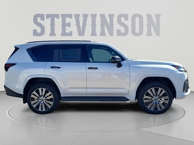 2026 Lexus LX 700h Luxury - Photo 5