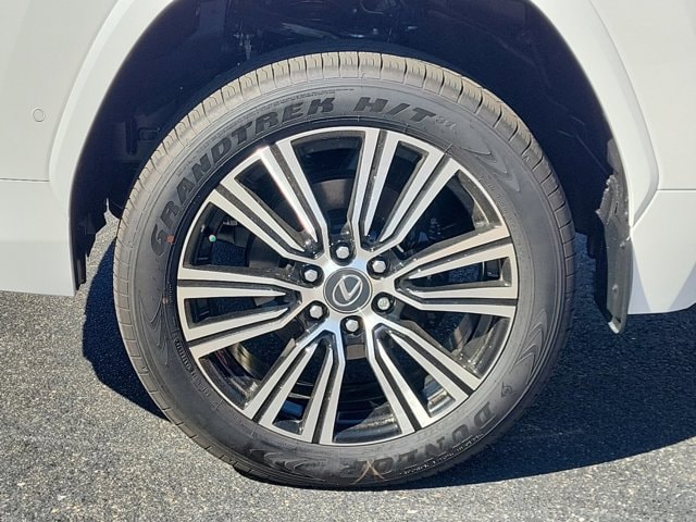 2026 Lexus LX 700h Luxury - Photo 23