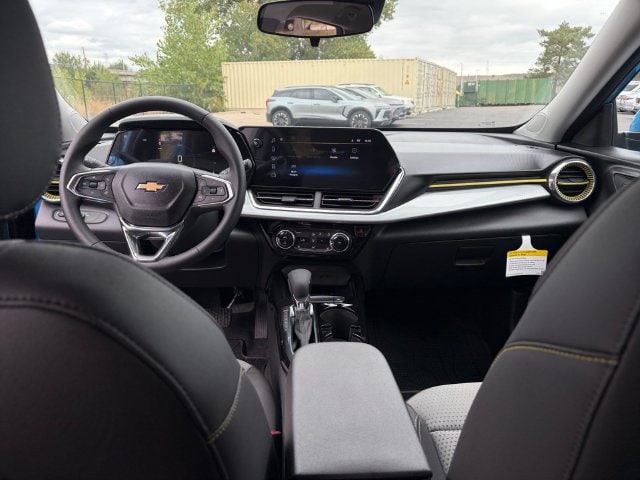 2026 Chevrolet Trax LT - Photo 19