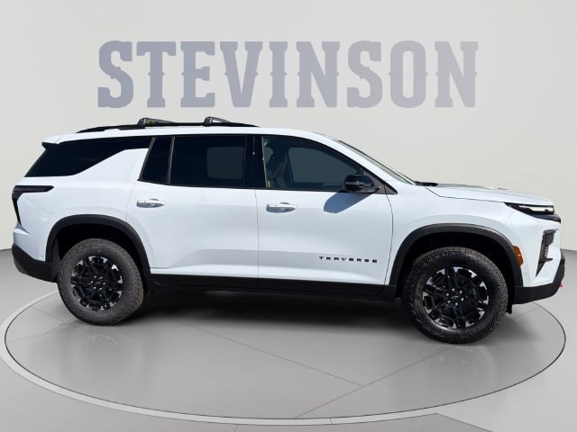 2027 Chevrolet Traverse Z71 - Photo 6