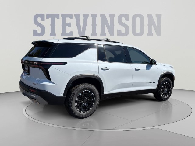 2027 Chevrolet Traverse Z71 - Photo 5