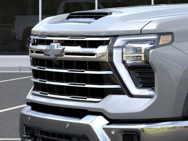 2026 Chevrolet Silverado 2500 HD LTZ - Photo 12