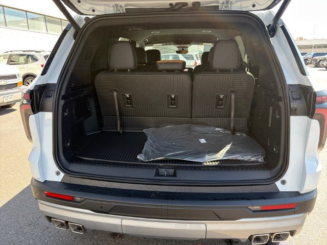 2027 Chevrolet Traverse Z71 - Photo 32