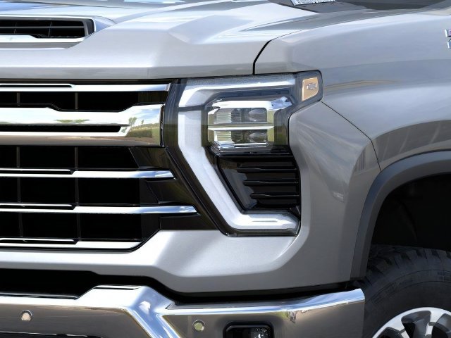 2026 Chevrolet Silverado 2500 HD LTZ - Photo 9