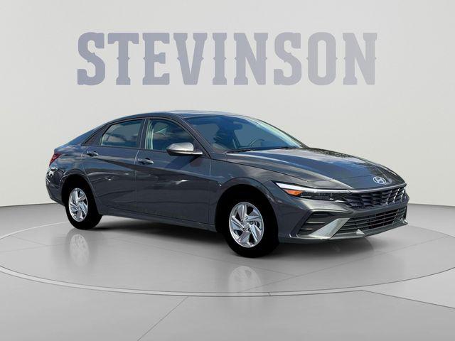 2026 Hyundai Elantra SE - Photo 10