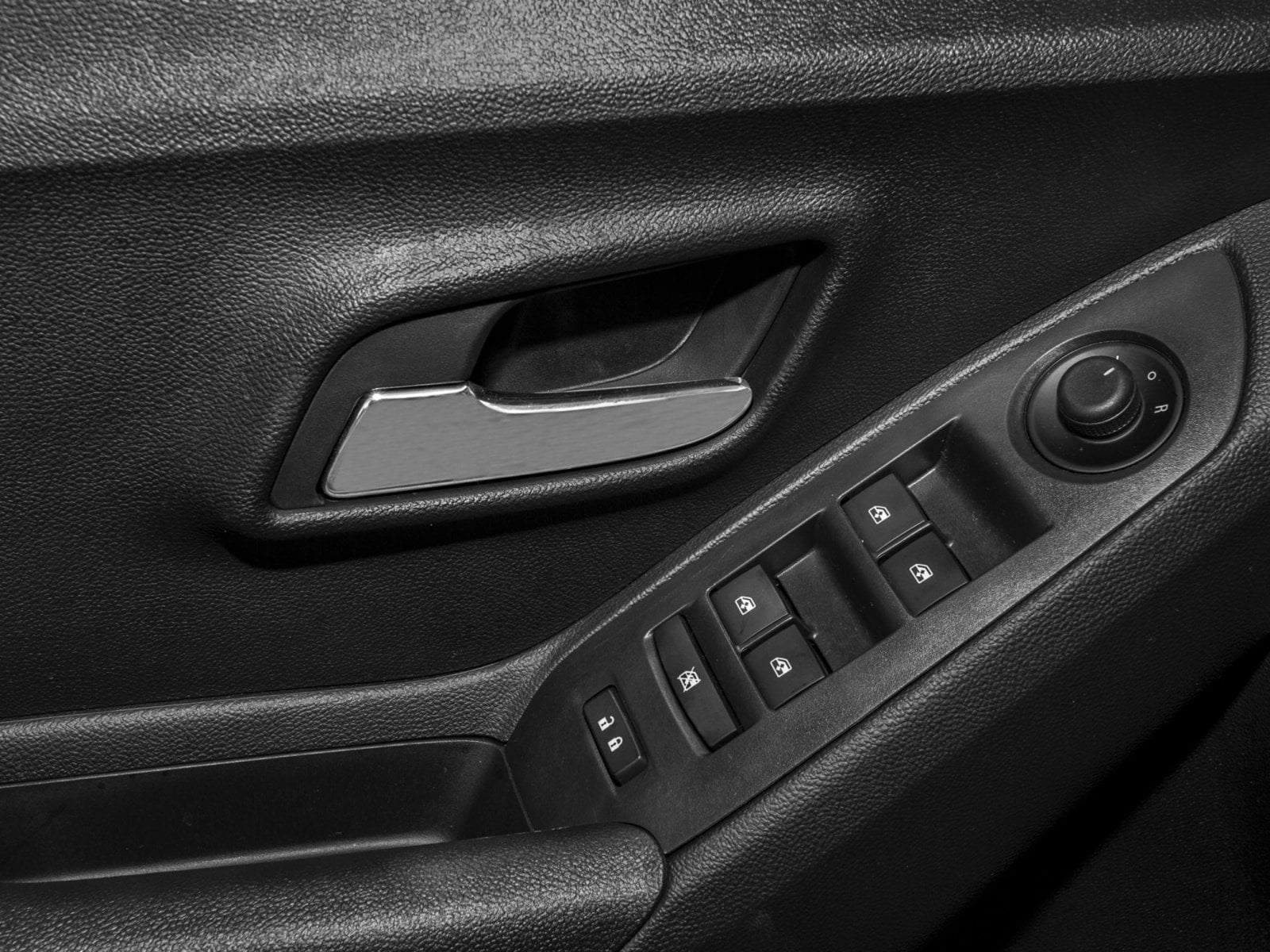 2016 Chevrolet Trax LS - Photo 15
