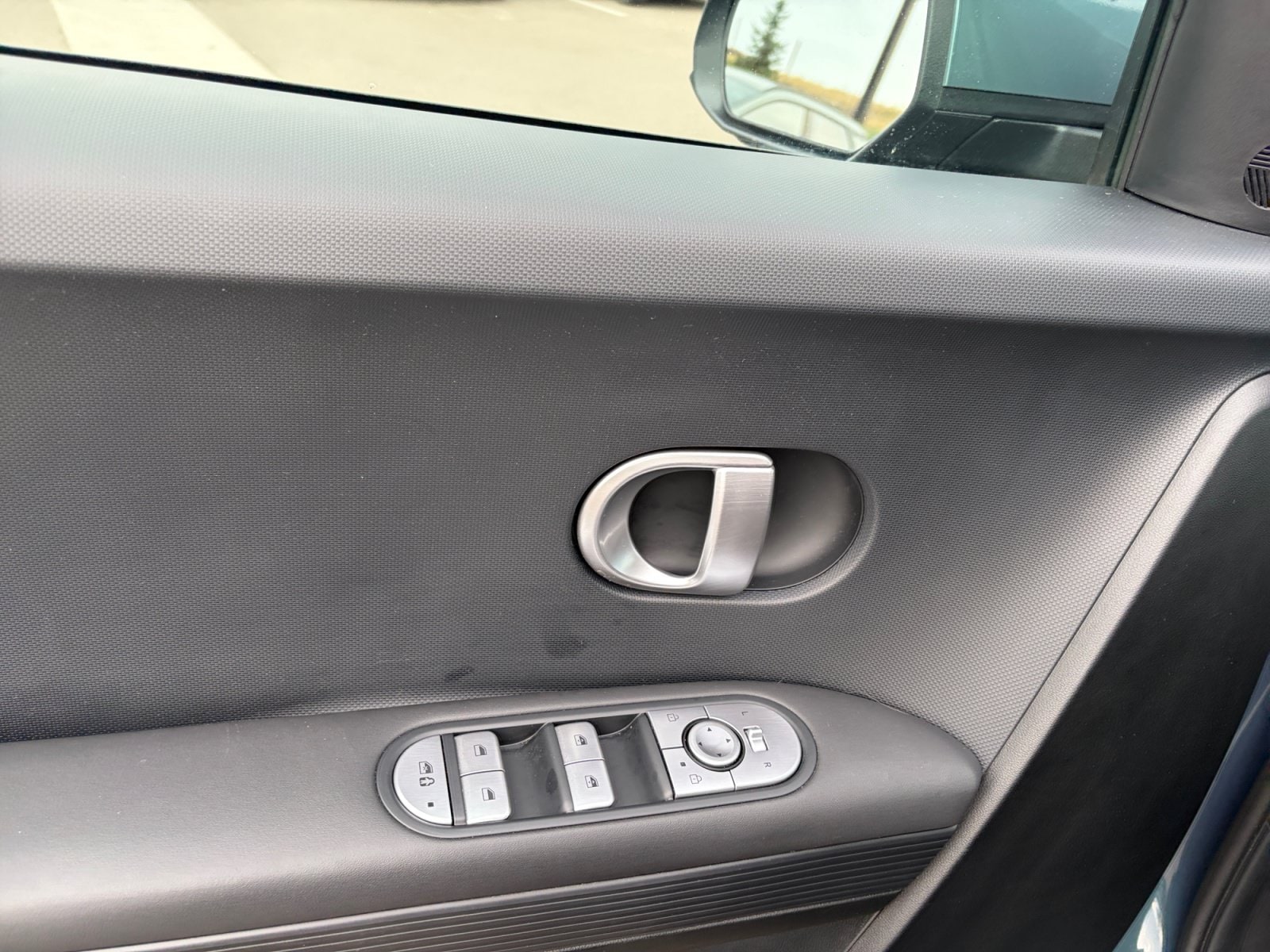 2024 Hyundai IONIQ 5 SEL - Photo 14