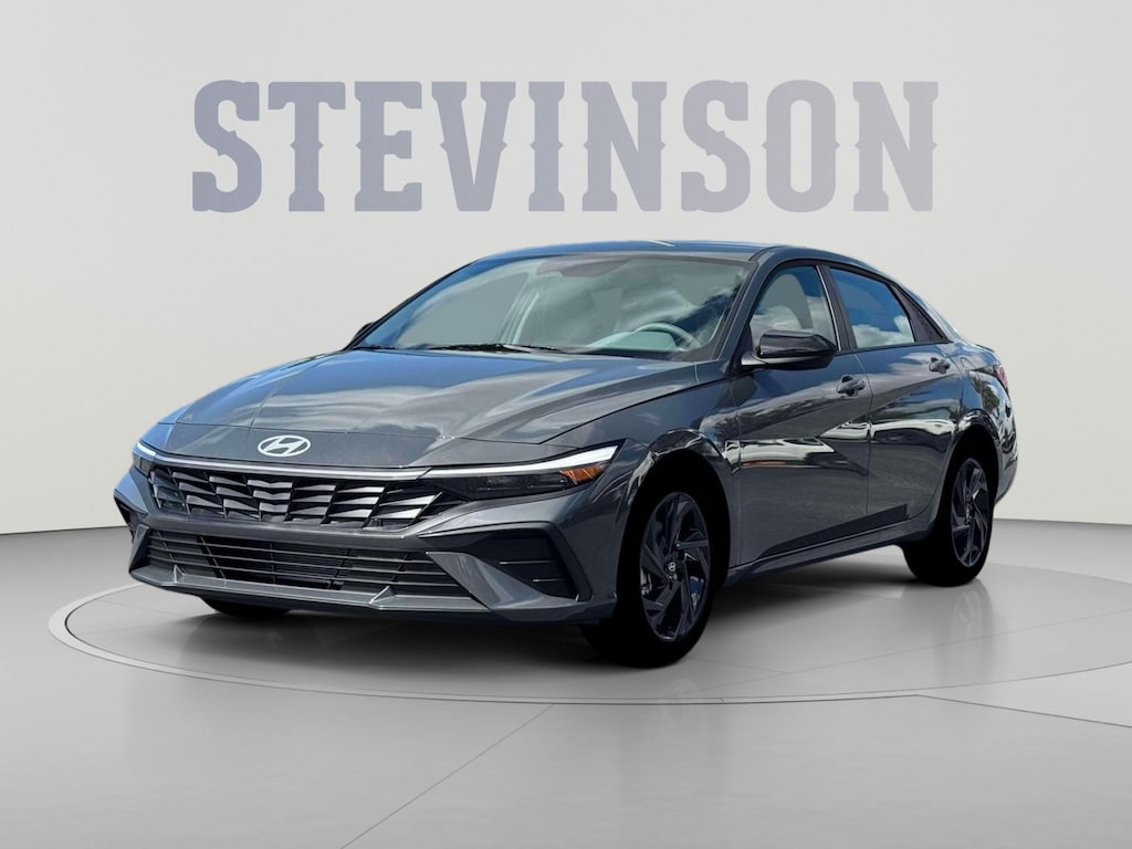 Used 2026 Hyundai Elantra SEL Sport Sedan