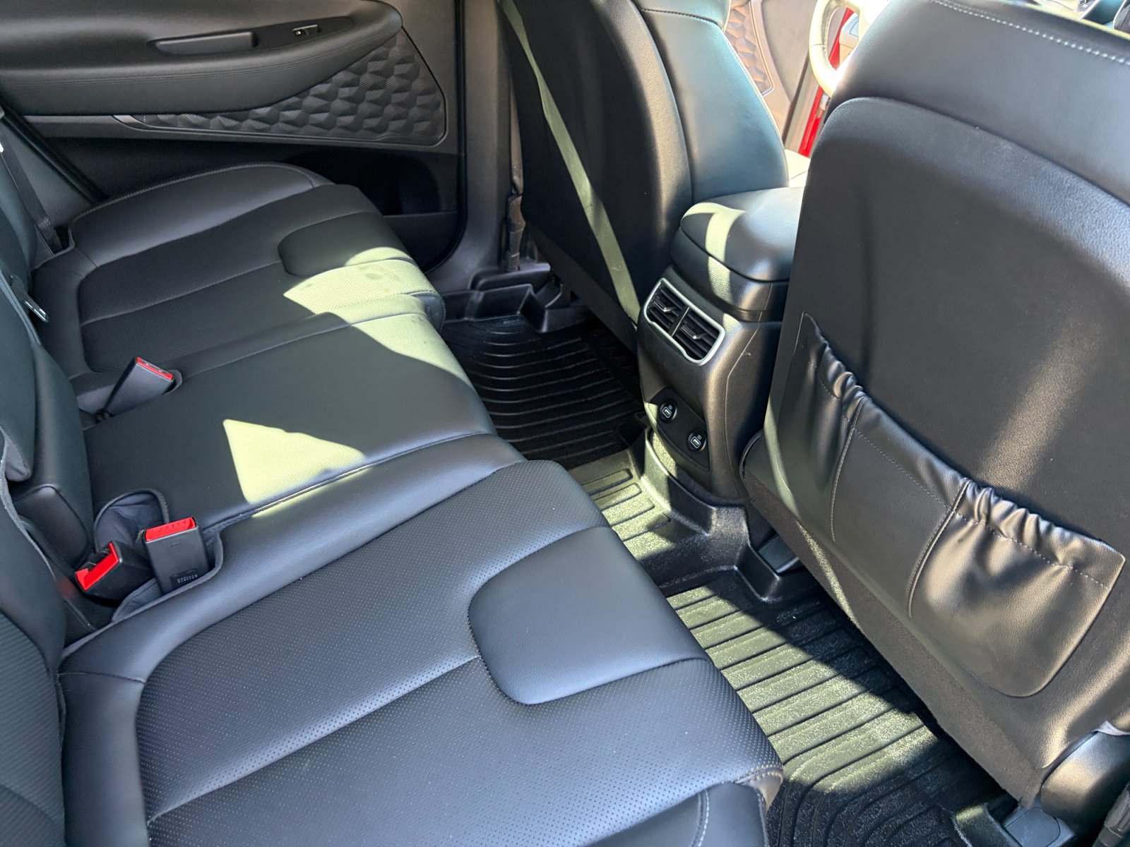 2023 Hyundai Santa Fe XRT - Photo 17
