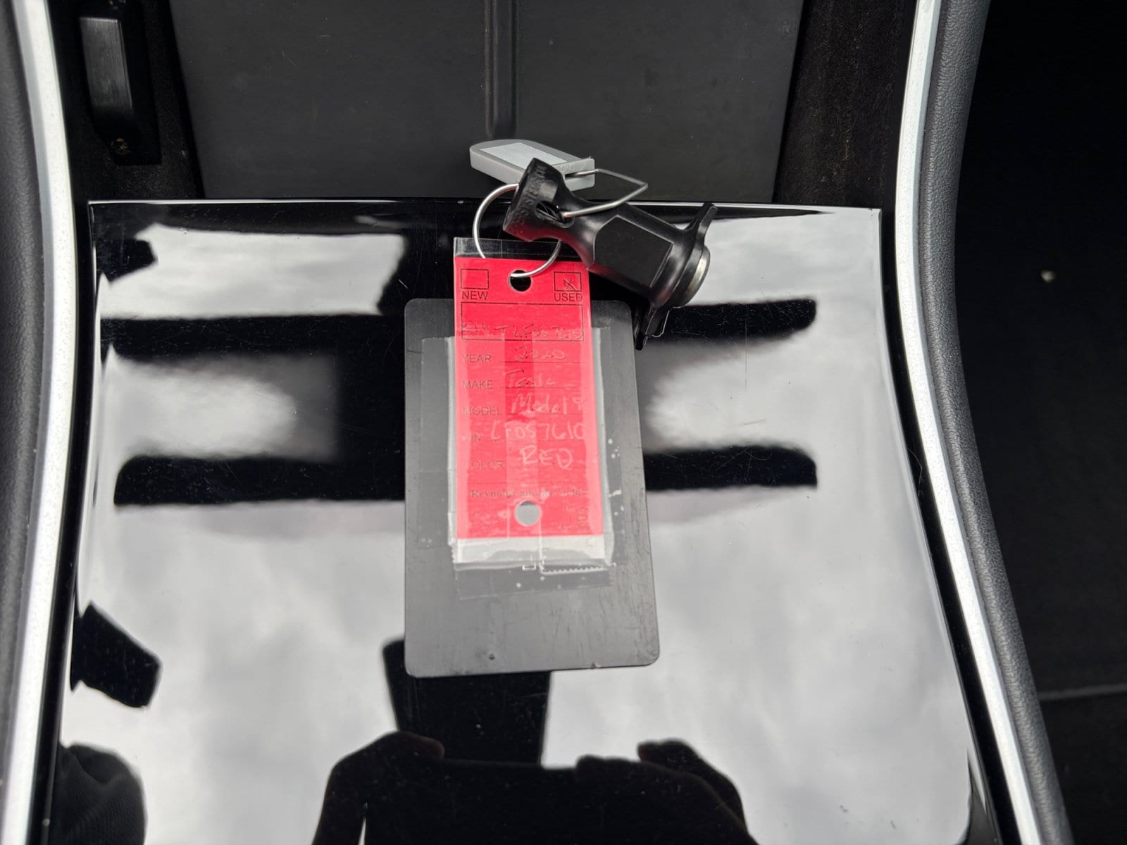 2020 Tesla Model Y Long Range - Photo 28