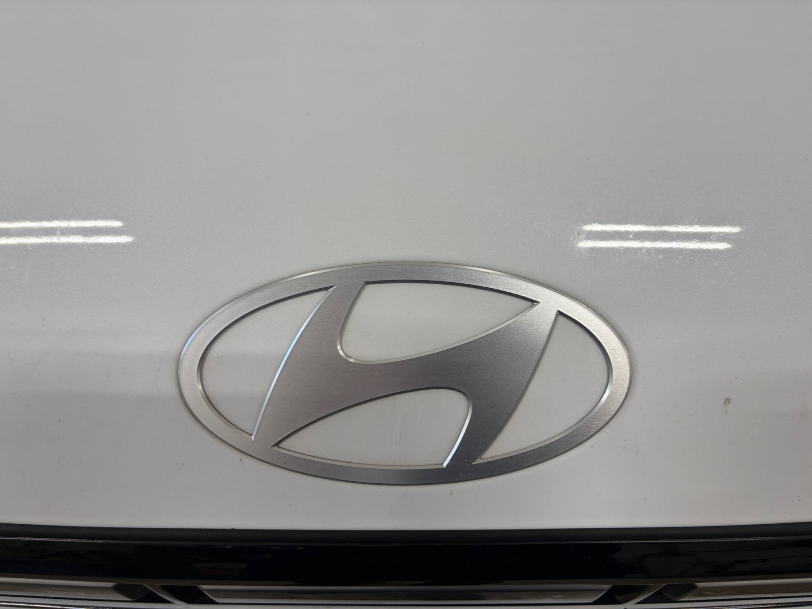2025 Hyundai Santa Fe SE - Photo 23