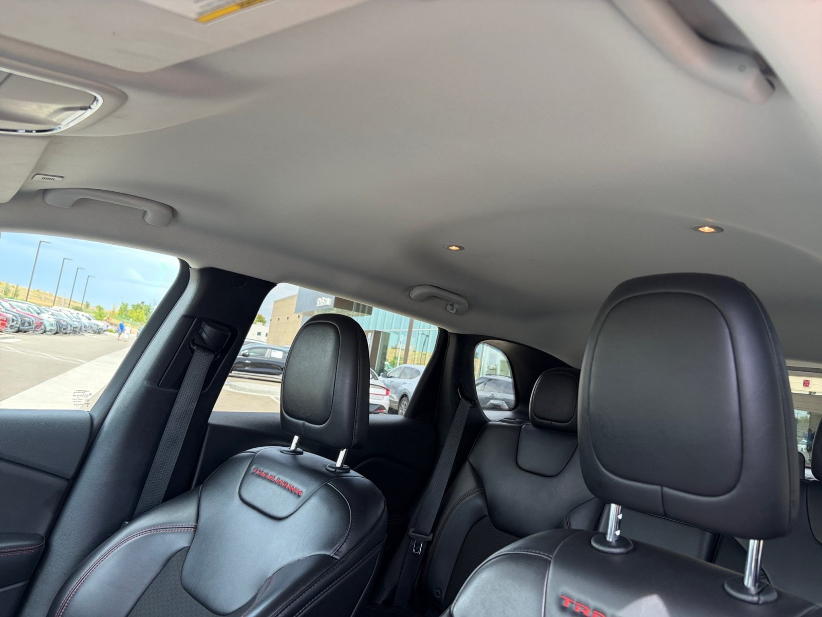 2019 Jeep Cherokee Trailhawk - Photo 32