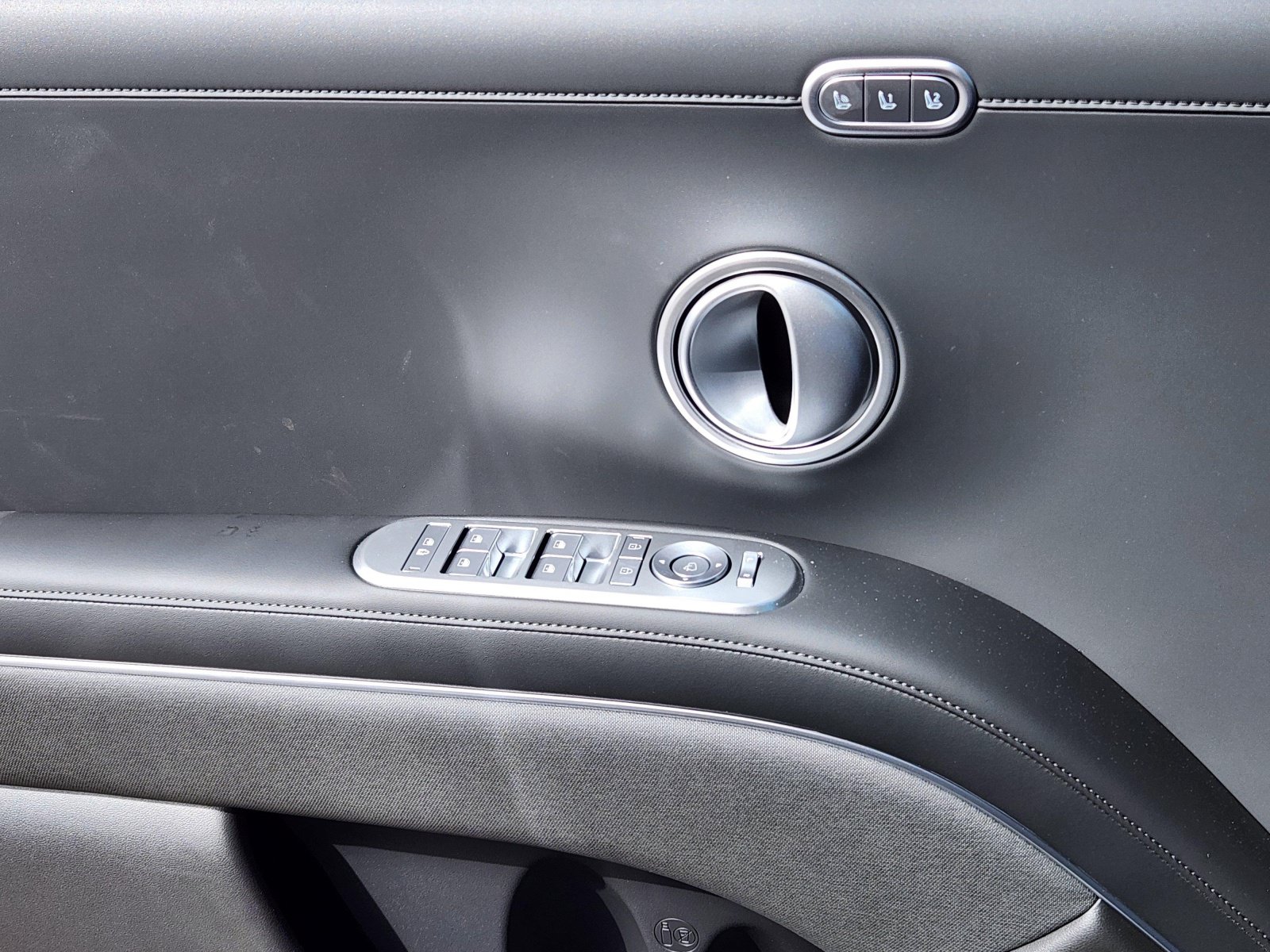2026 Hyundai Palisade Calligraphy - Photo 8
