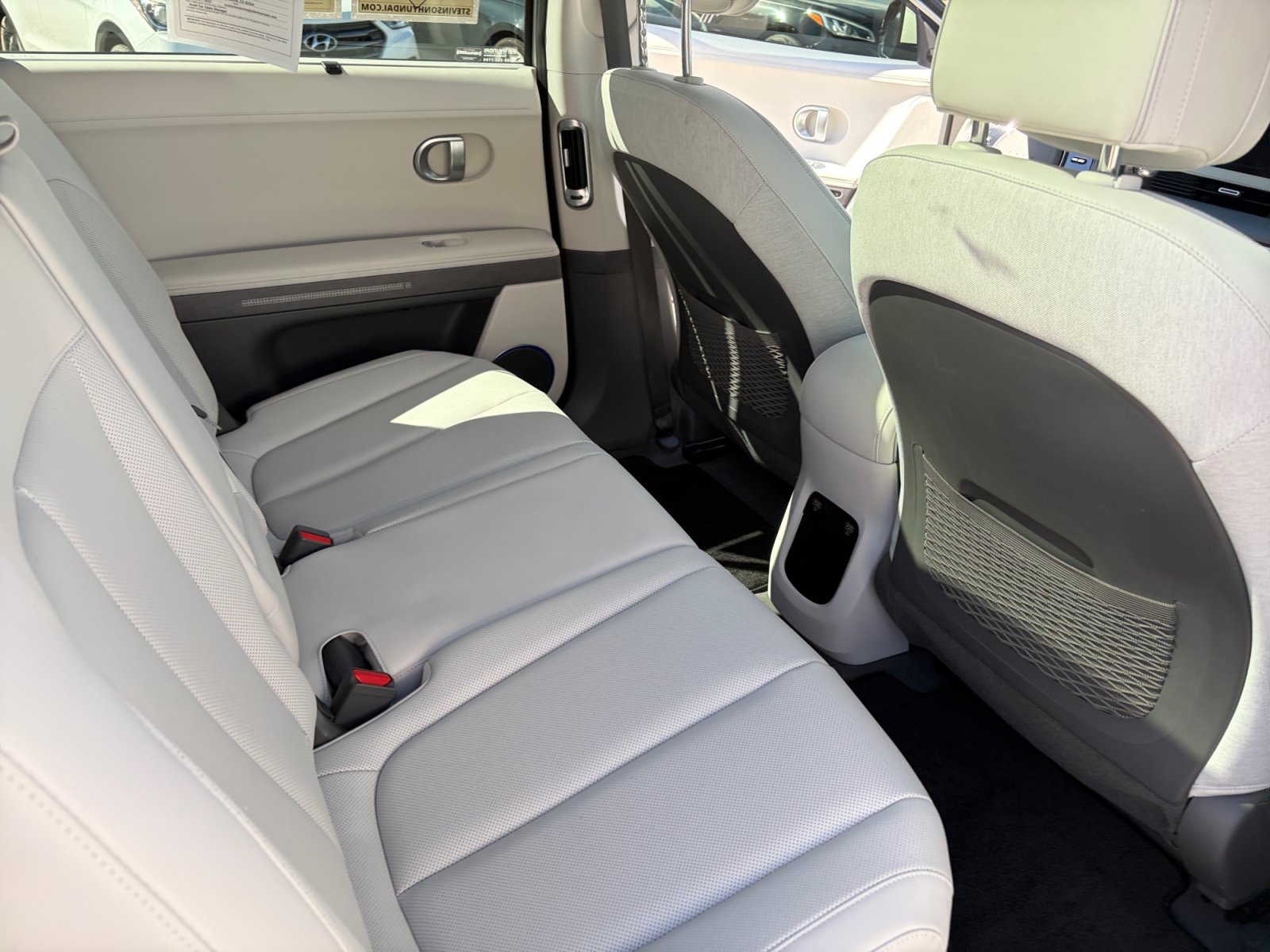 2024 Hyundai IONIQ 5 Limited - Photo 19