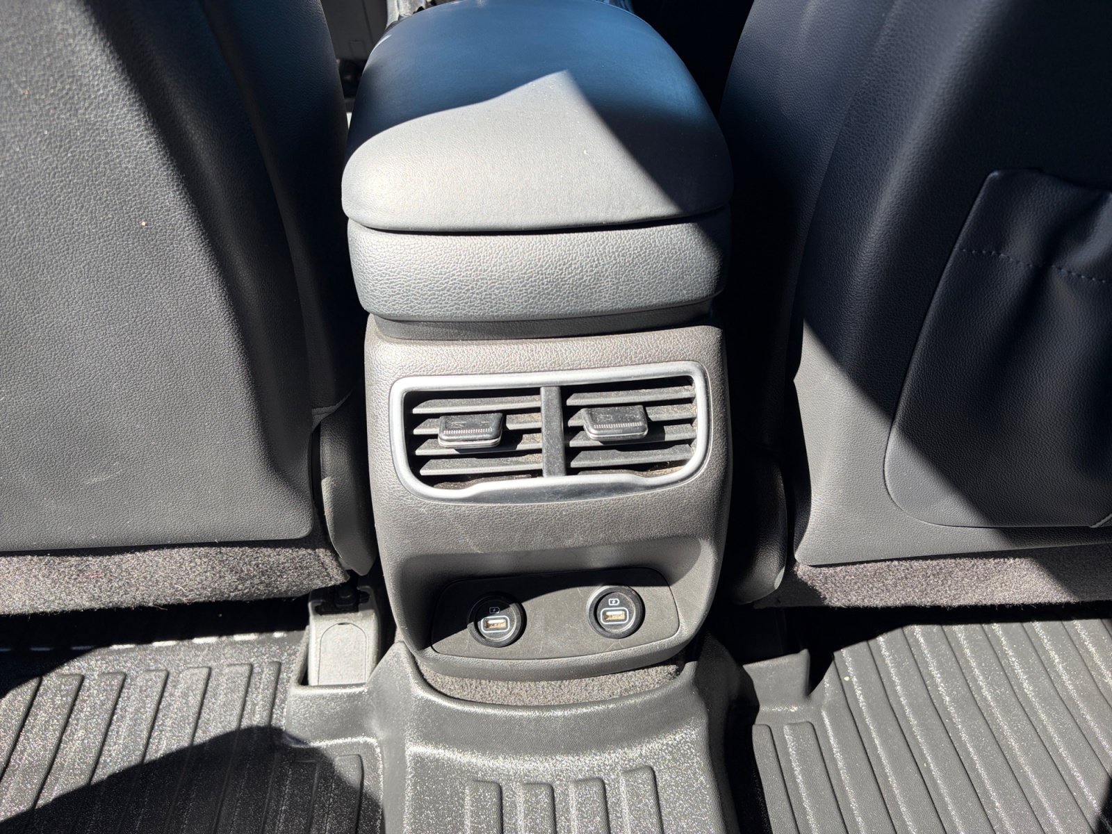 2023 Hyundai Santa Fe XRT - Photo 29