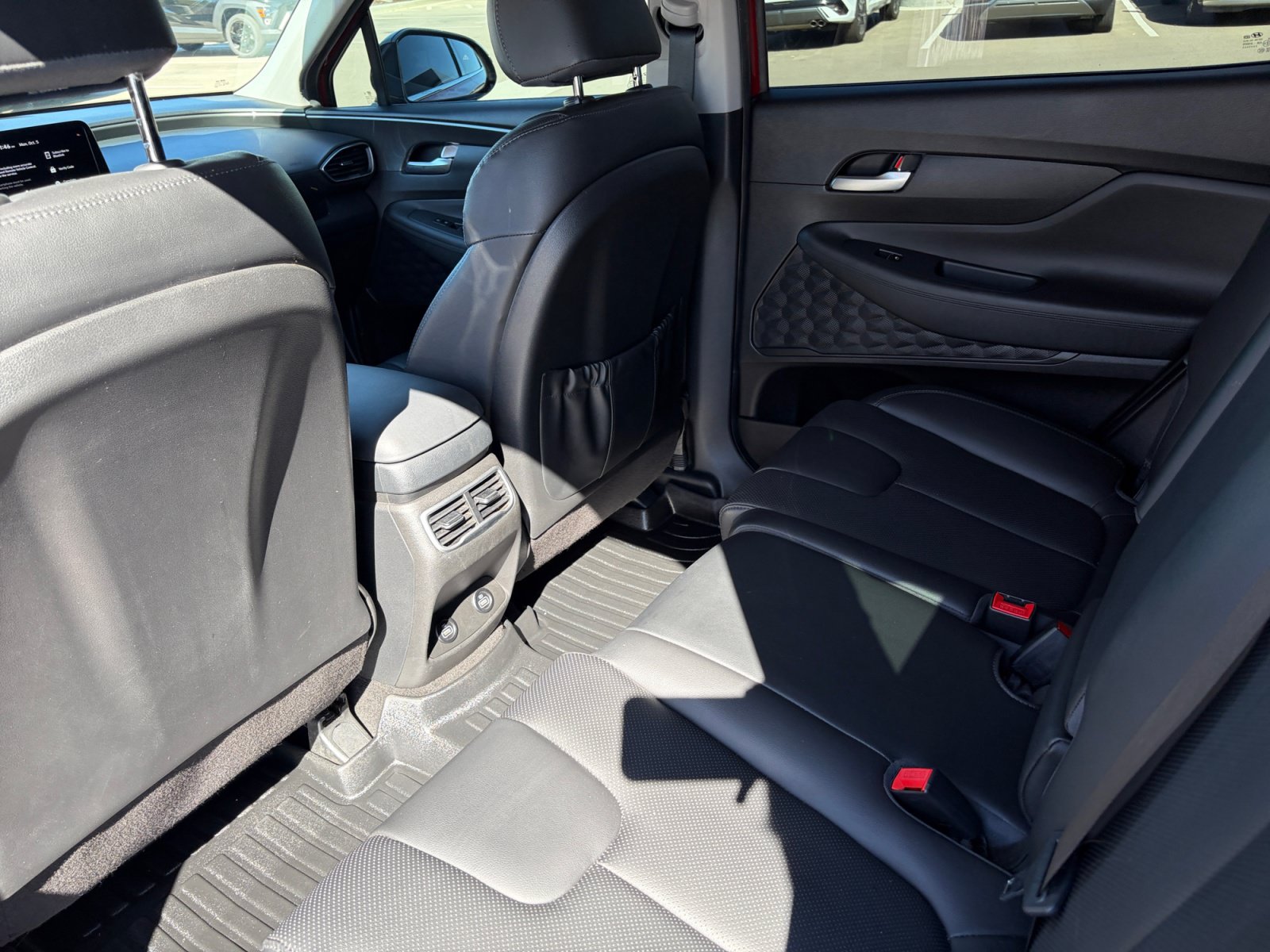 2023 Hyundai Santa Fe XRT - Photo 16