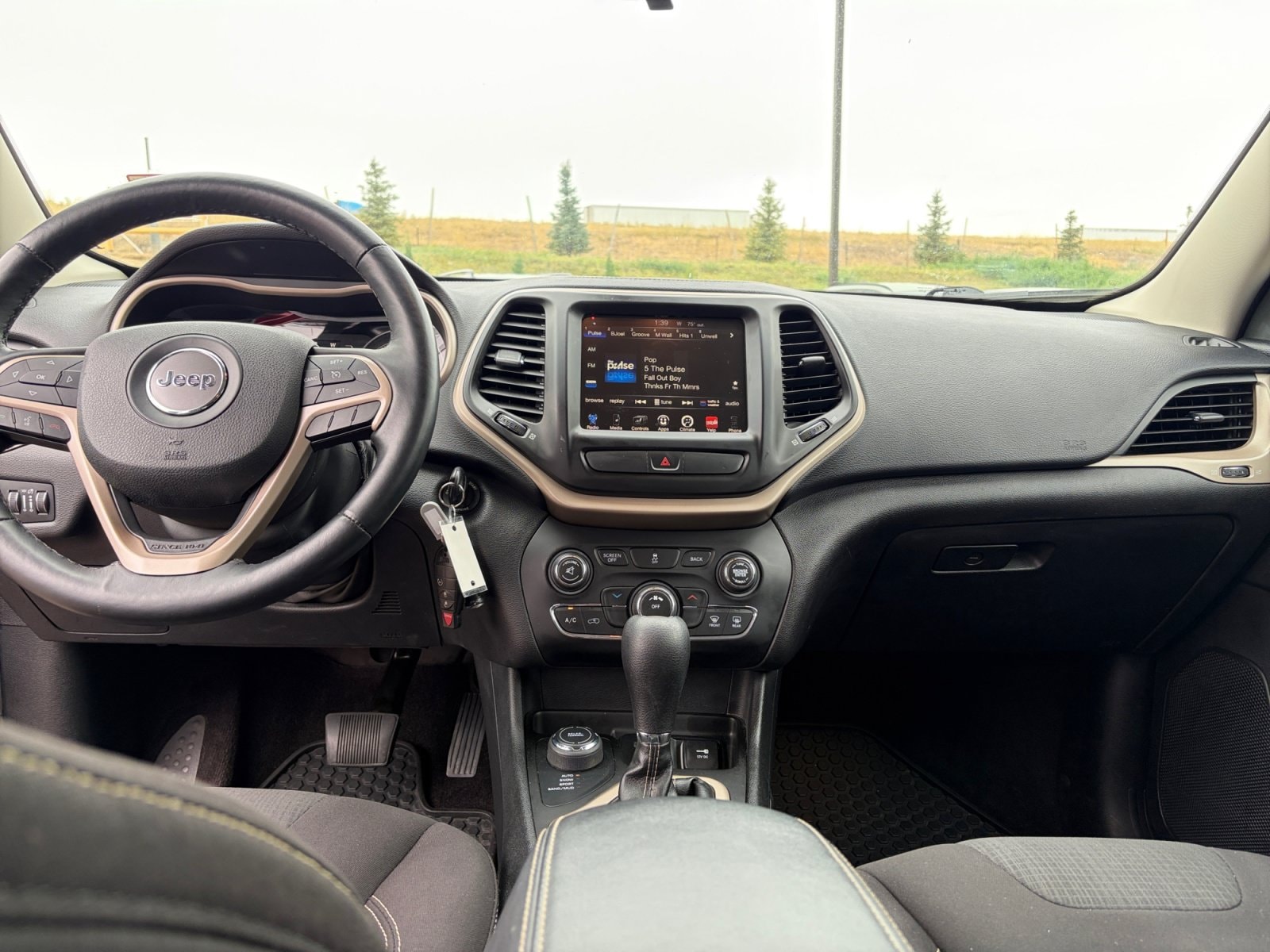 2017 Jeep Cherokee Latitude - Photo 20