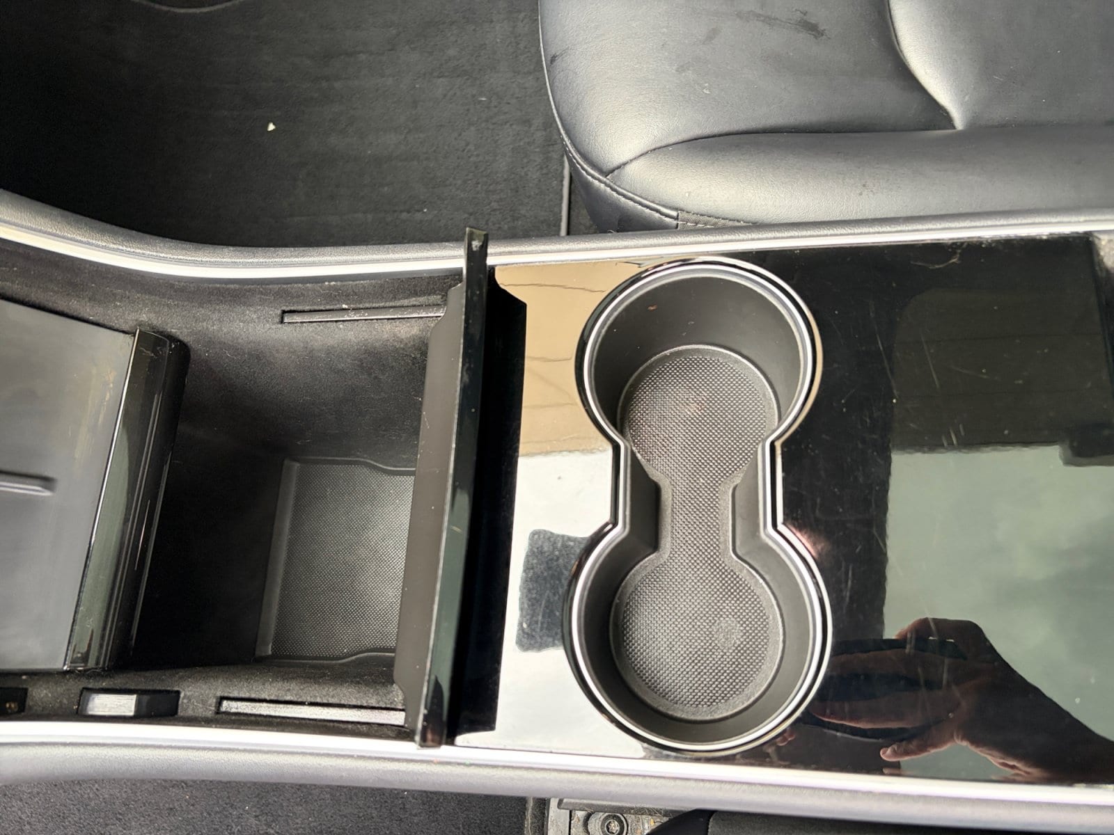 2020 Tesla Model Y Long Range - Photo 16