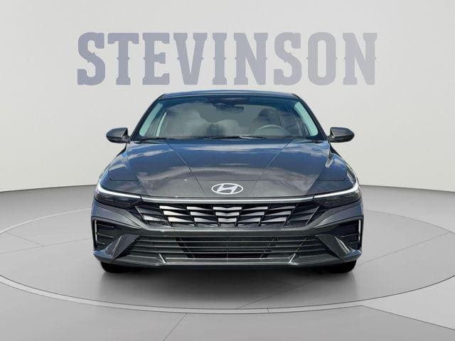 2026 Hyundai Elantra SE - Photo 12