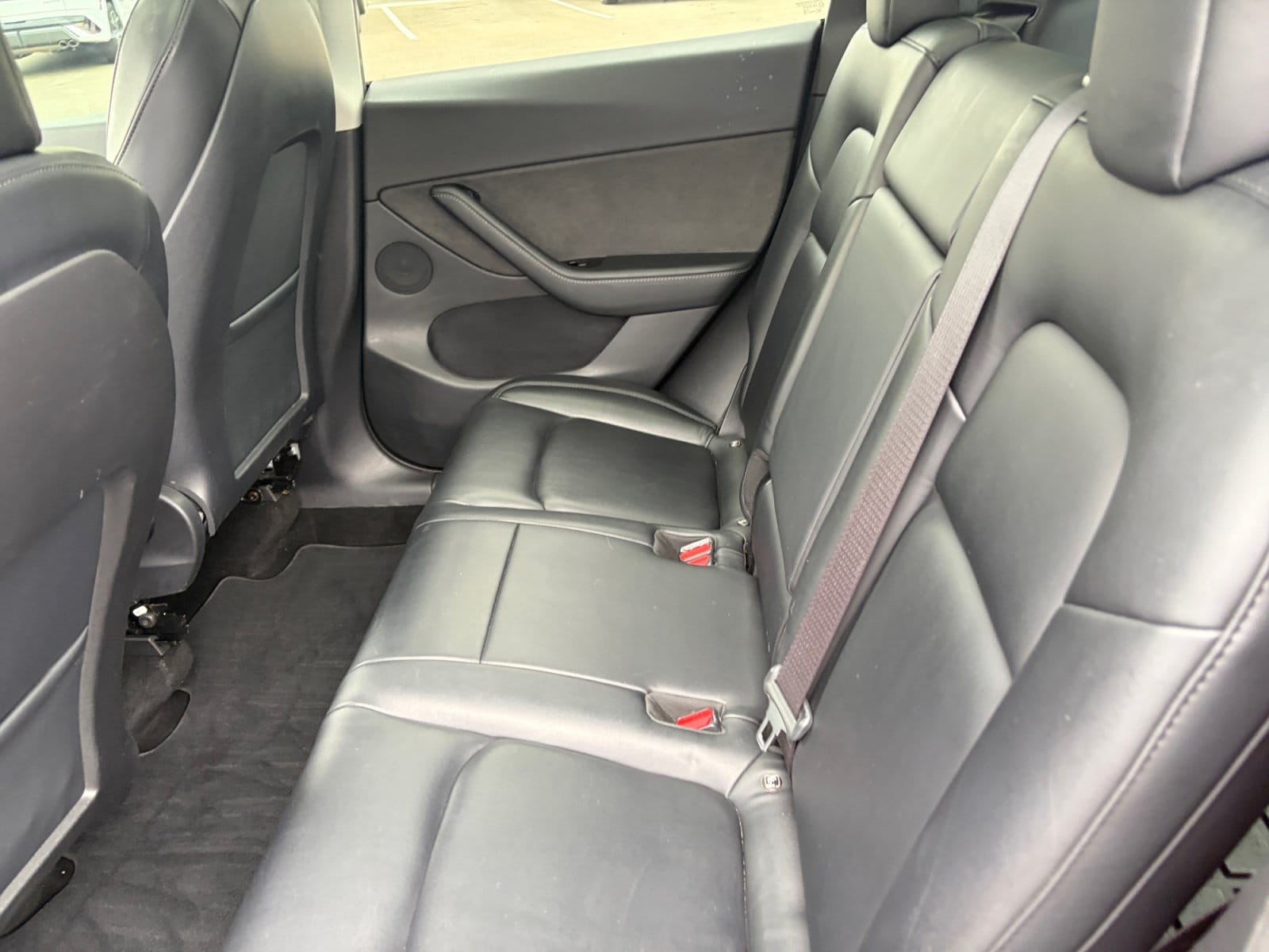 2020 Tesla Model Y Long Range - Photo 17