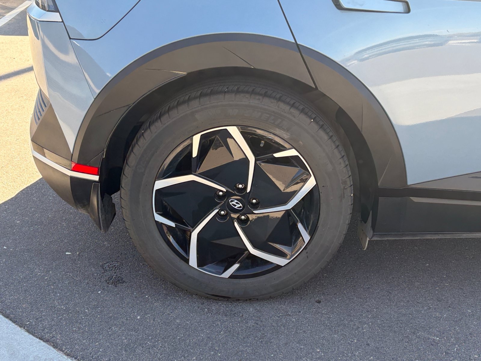 2024 Hyundai IONIQ 5 SEL - Photo 25