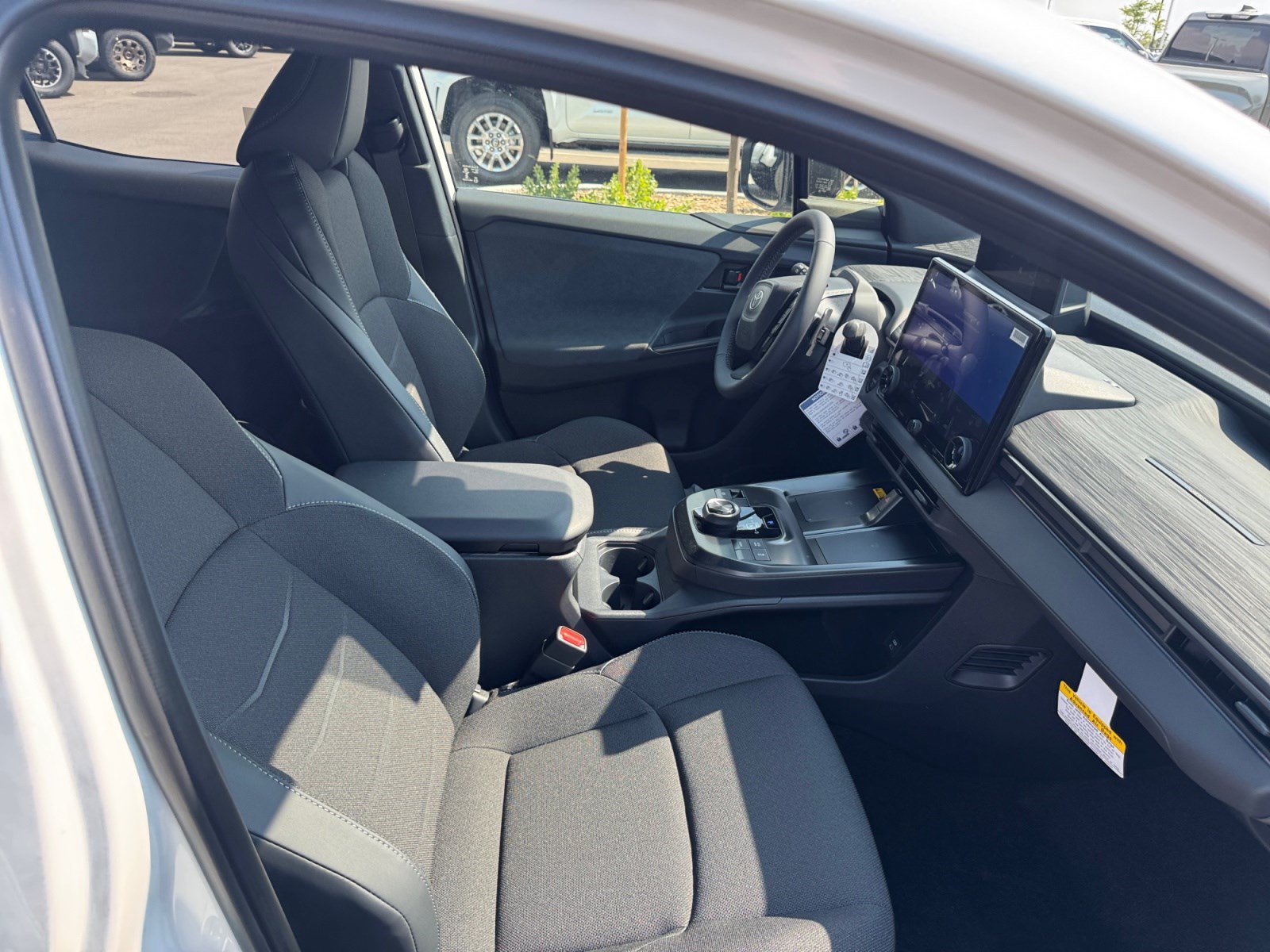 2026 Toyota C-HR SE - Photo 19