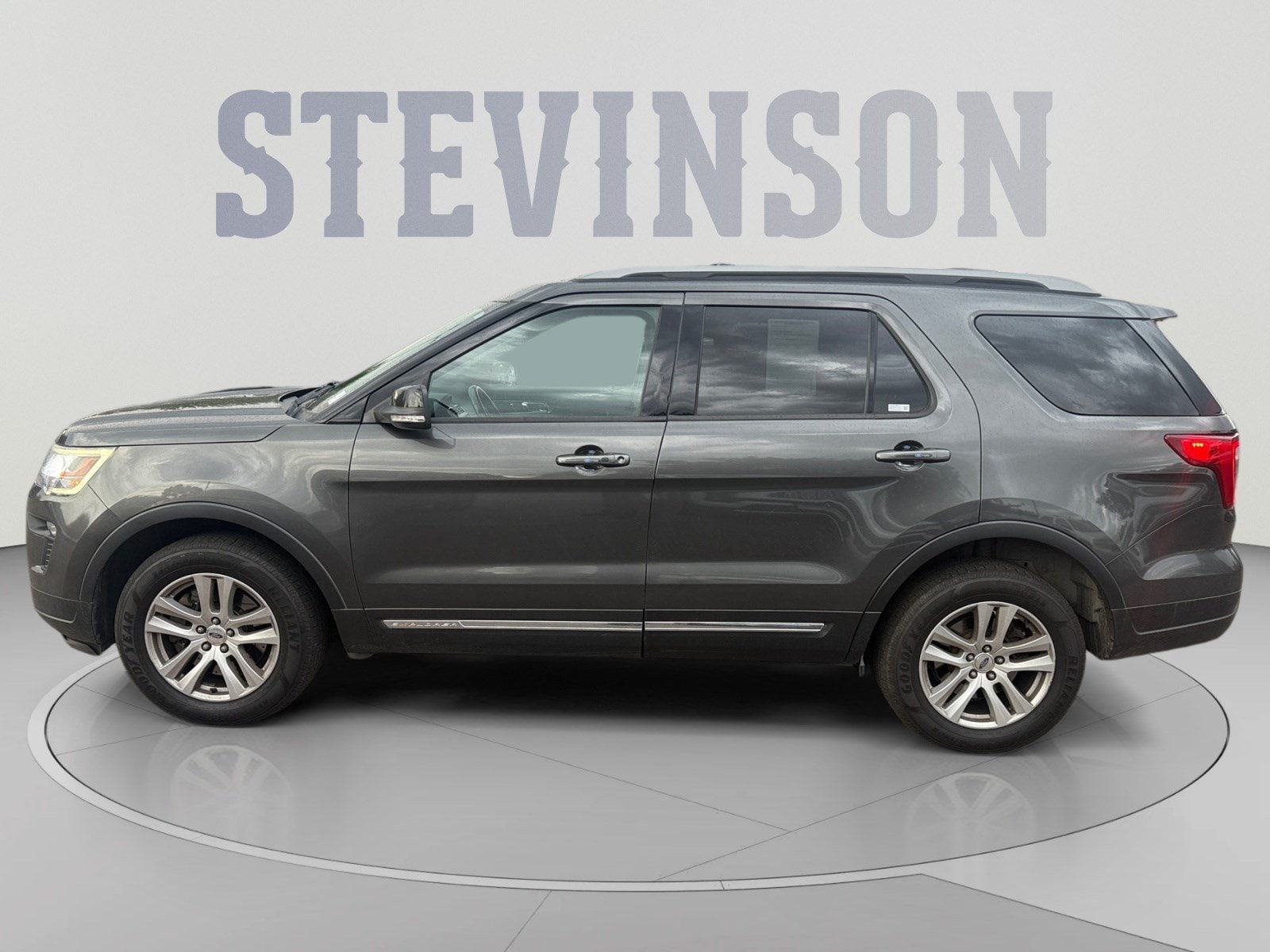 Used 2018 Ford Explorer XLT with VIN 1FM5K8D85JGC01296 for sale in Aurora, CO