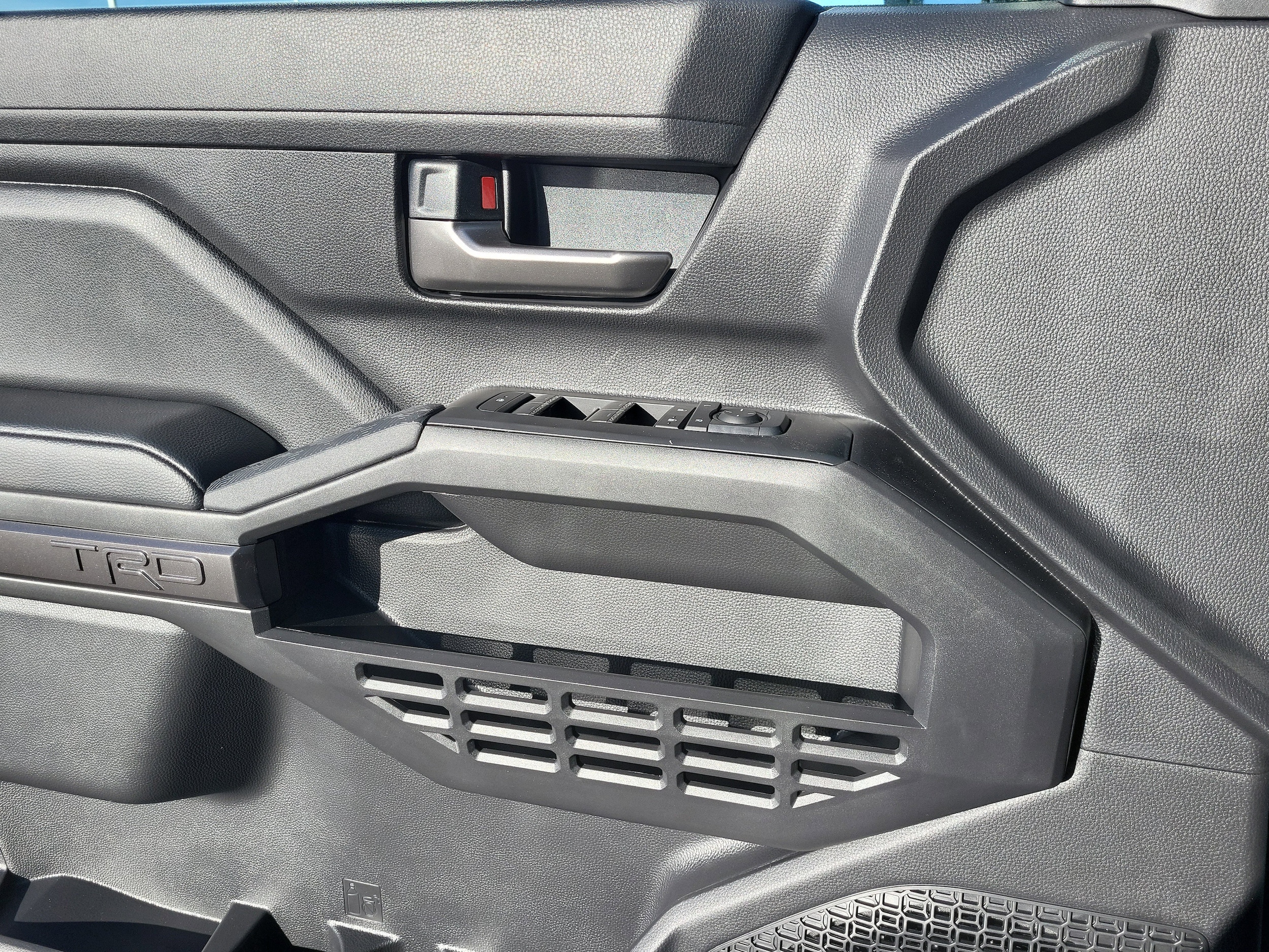 2026 Toyota Tacoma TRD Off Road - Photo 18