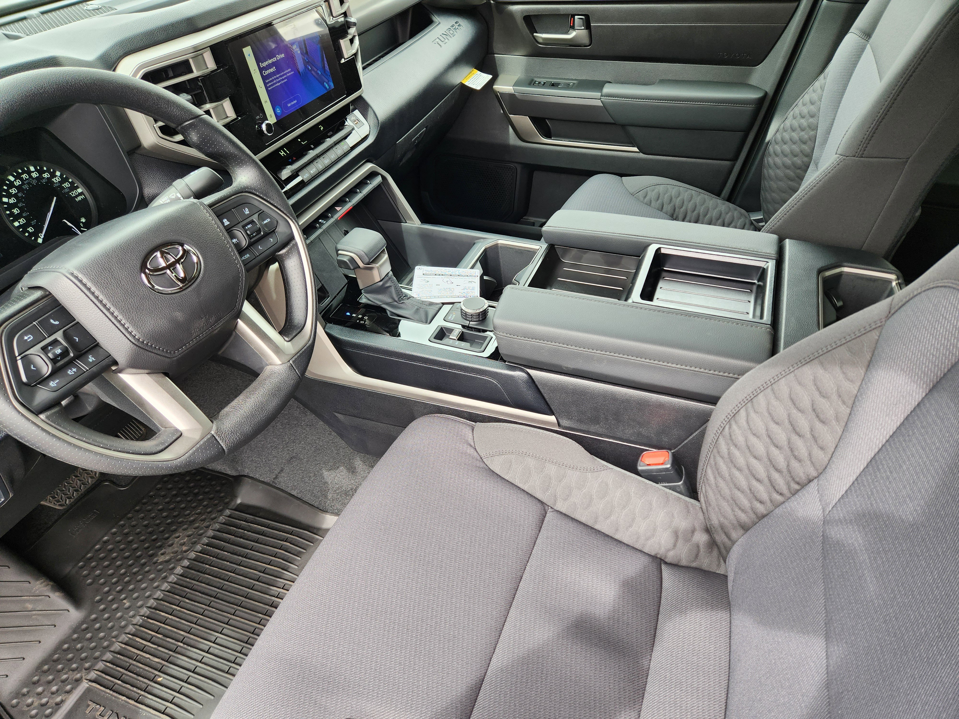 2026 Toyota Tundra SR5 - Photo 10