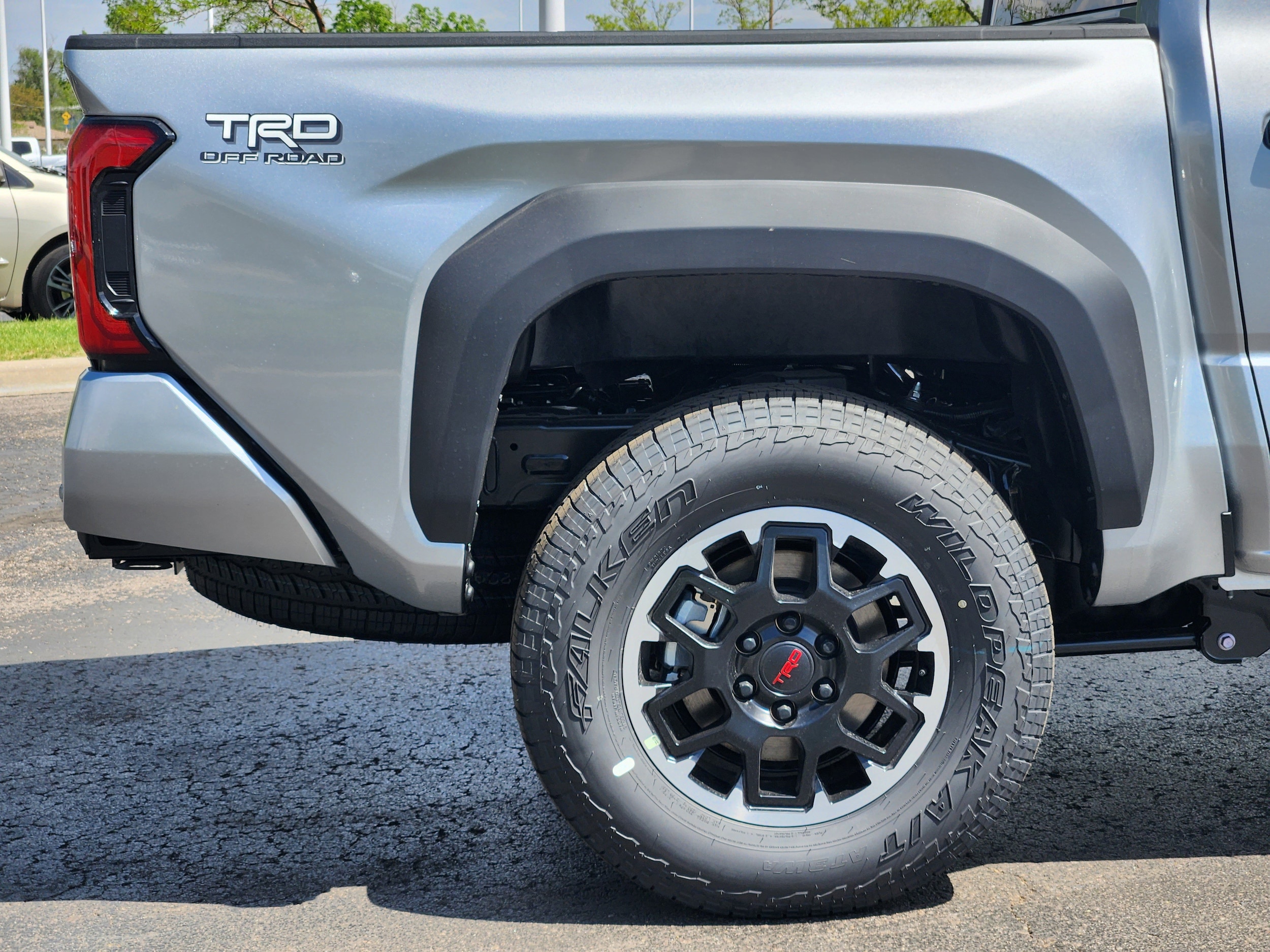 2026 Toyota Tacoma TRD Off Road - Photo 6