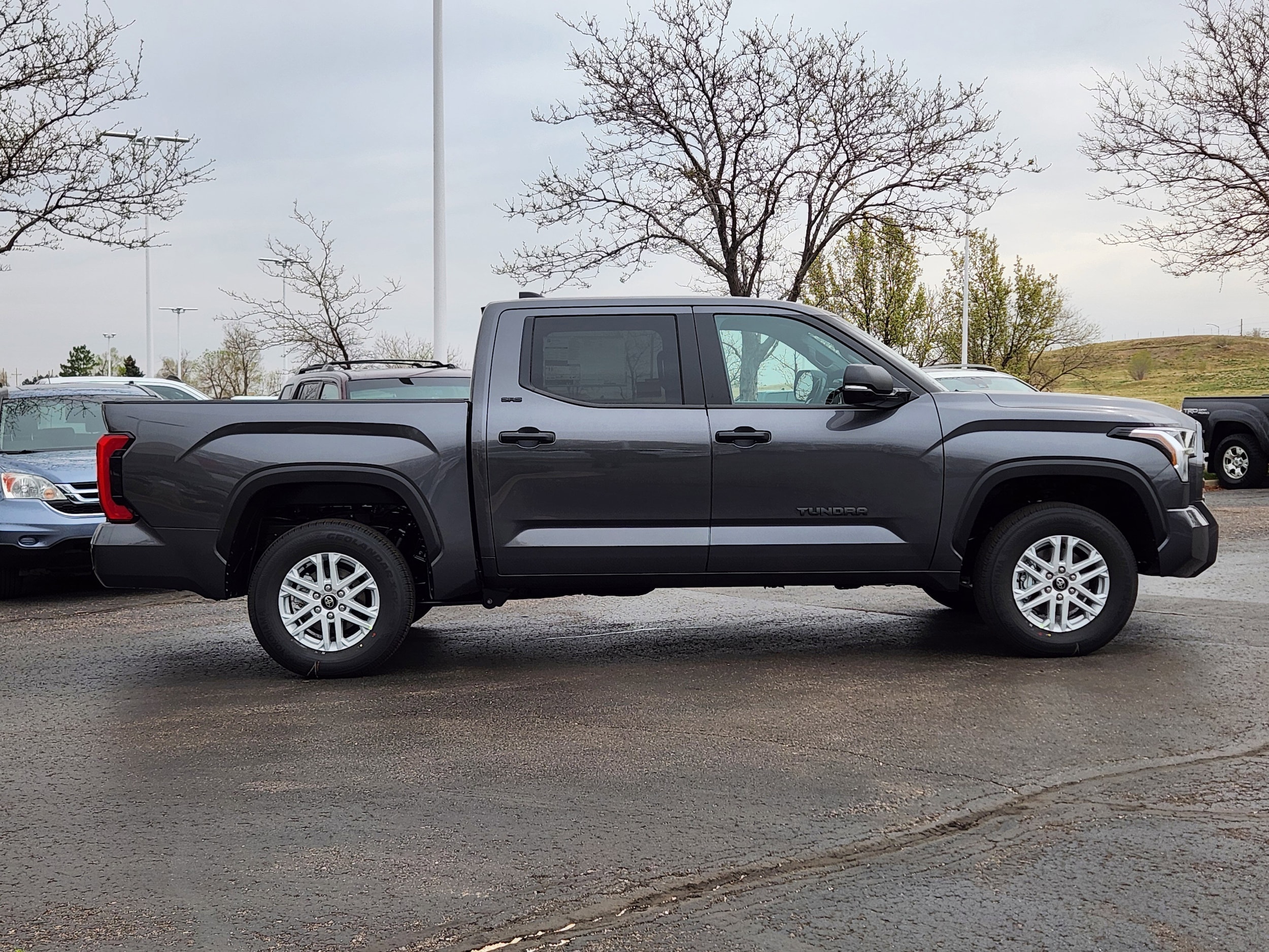 2026 Toyota Tundra SR5 - Photo 7