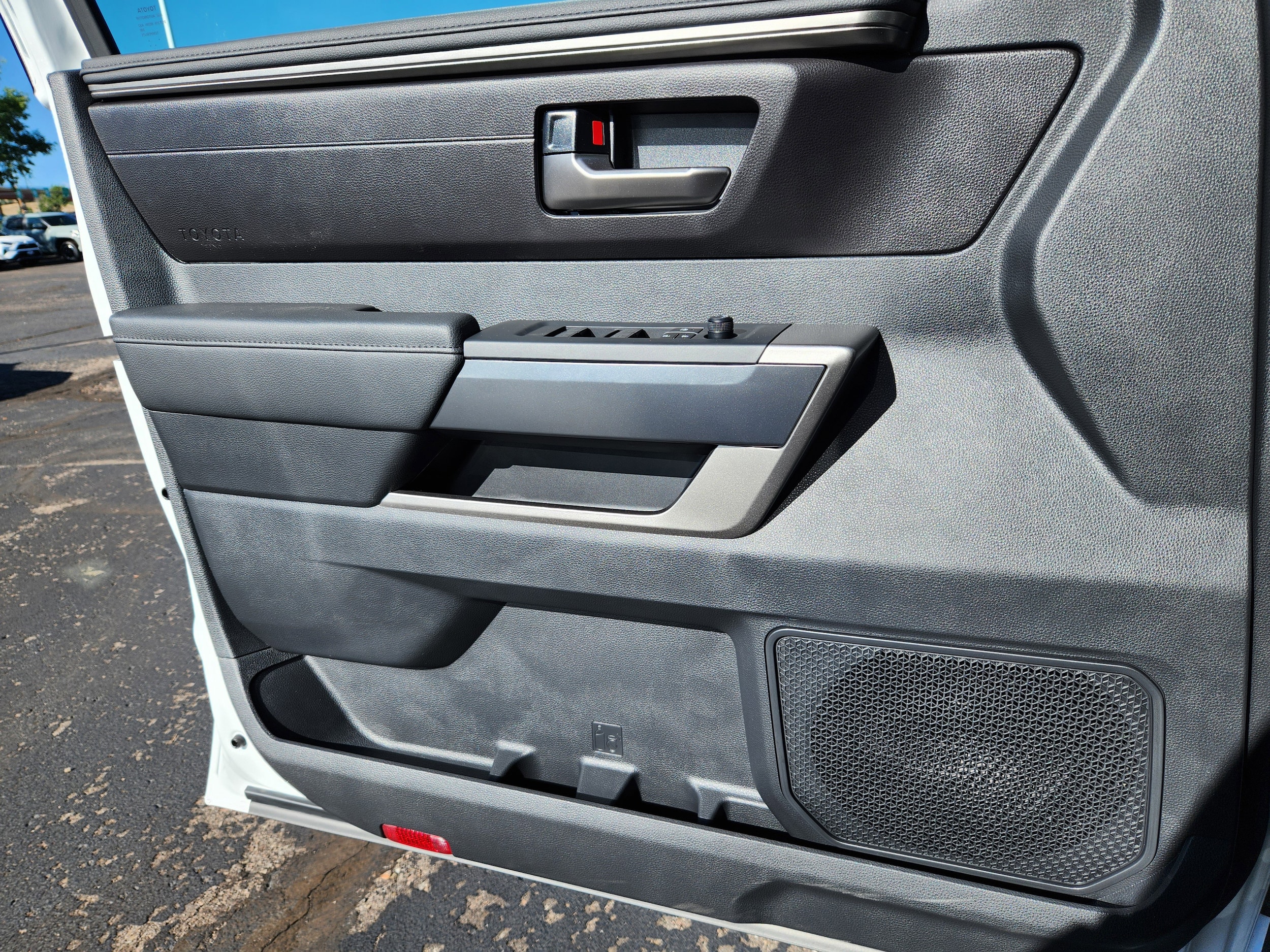 2026 Toyota Tundra SR5 - Photo 20