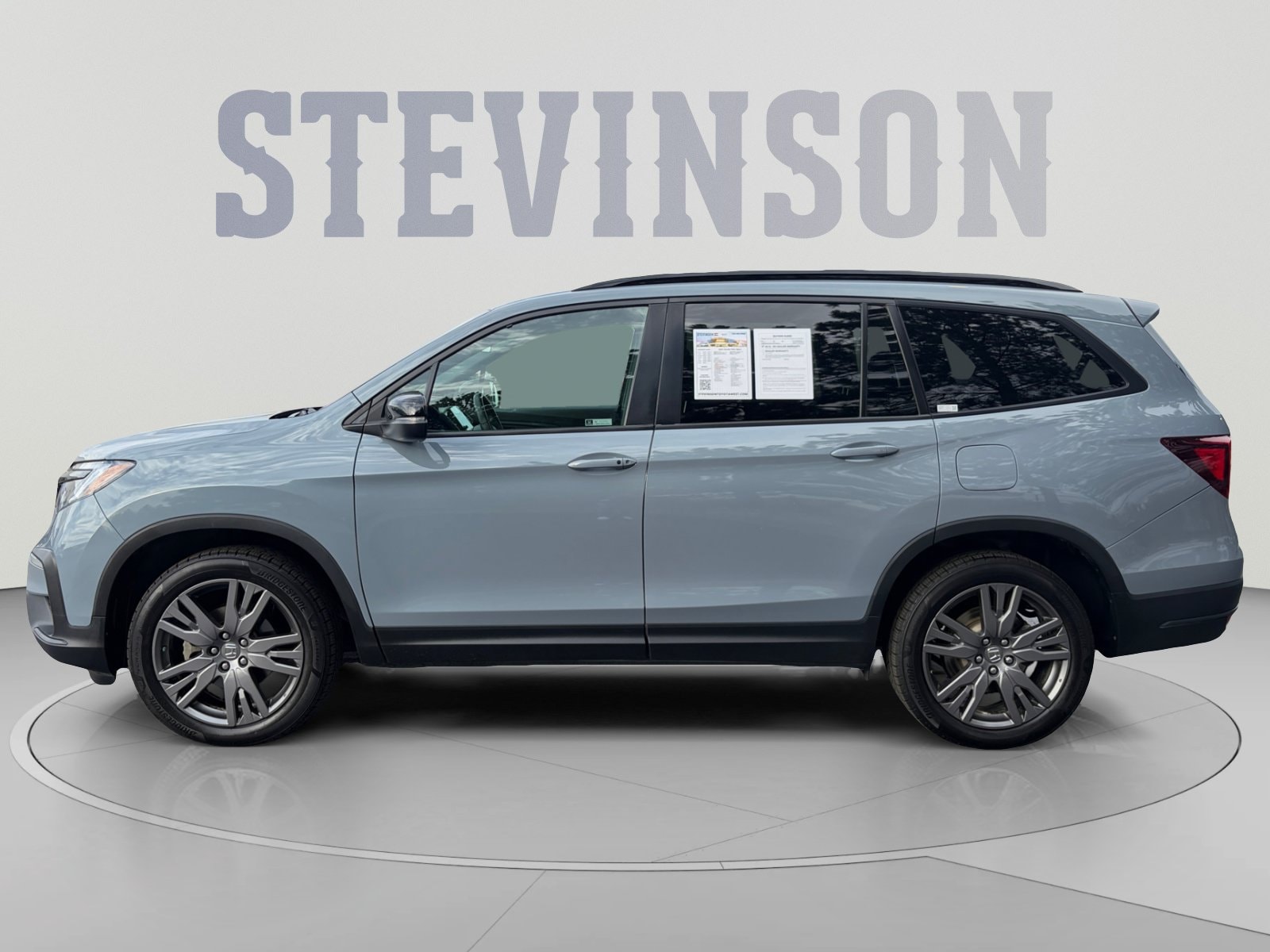 5FNYF6H33NB105207