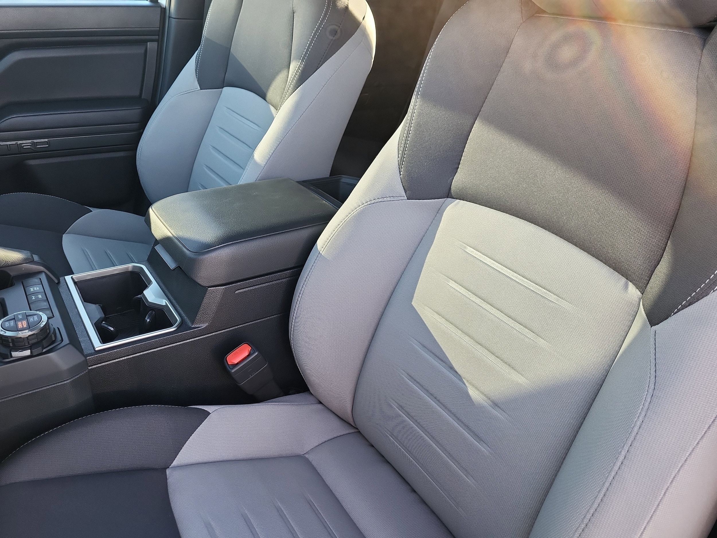 2026 Toyota Tacoma TRD Off Road - Photo 21