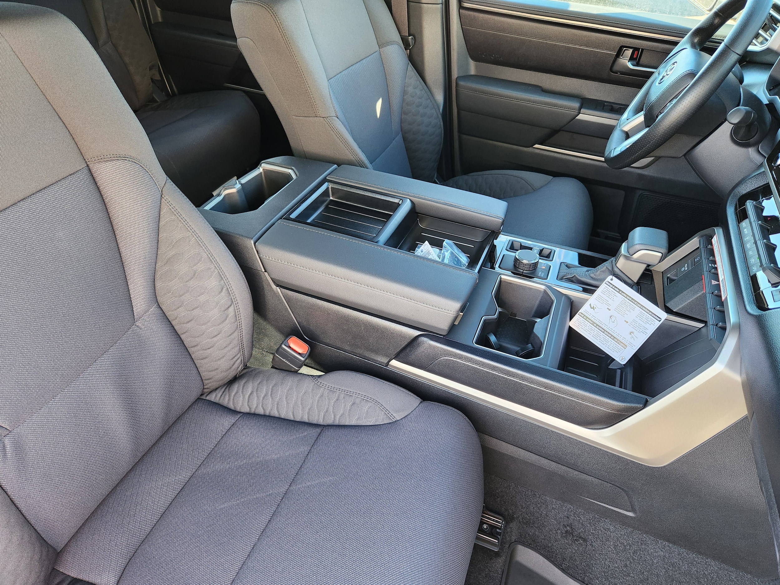 2026 Toyota Tundra SR5 - Photo 25
