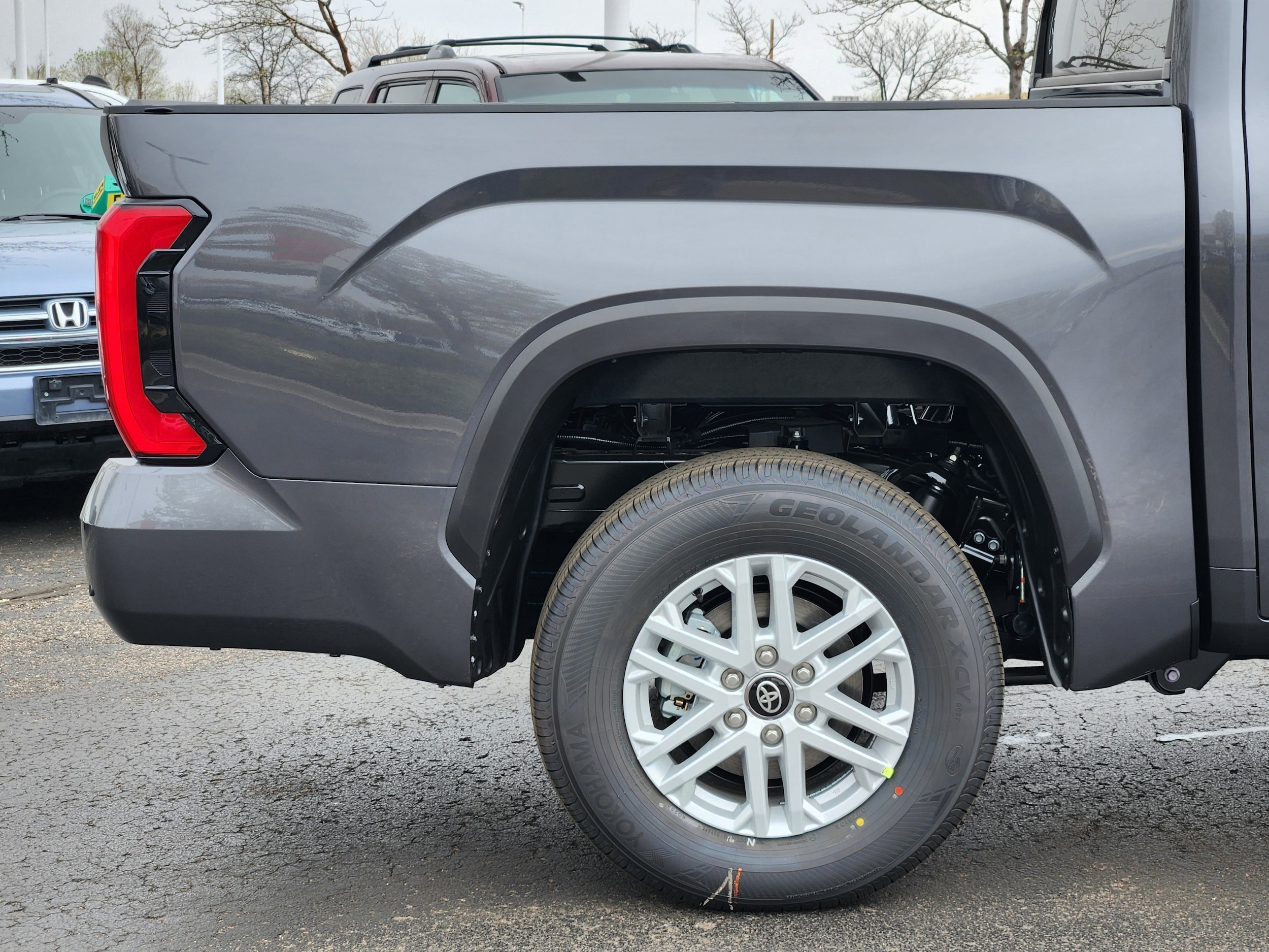 2026 Toyota Tundra SR5 - Photo 6