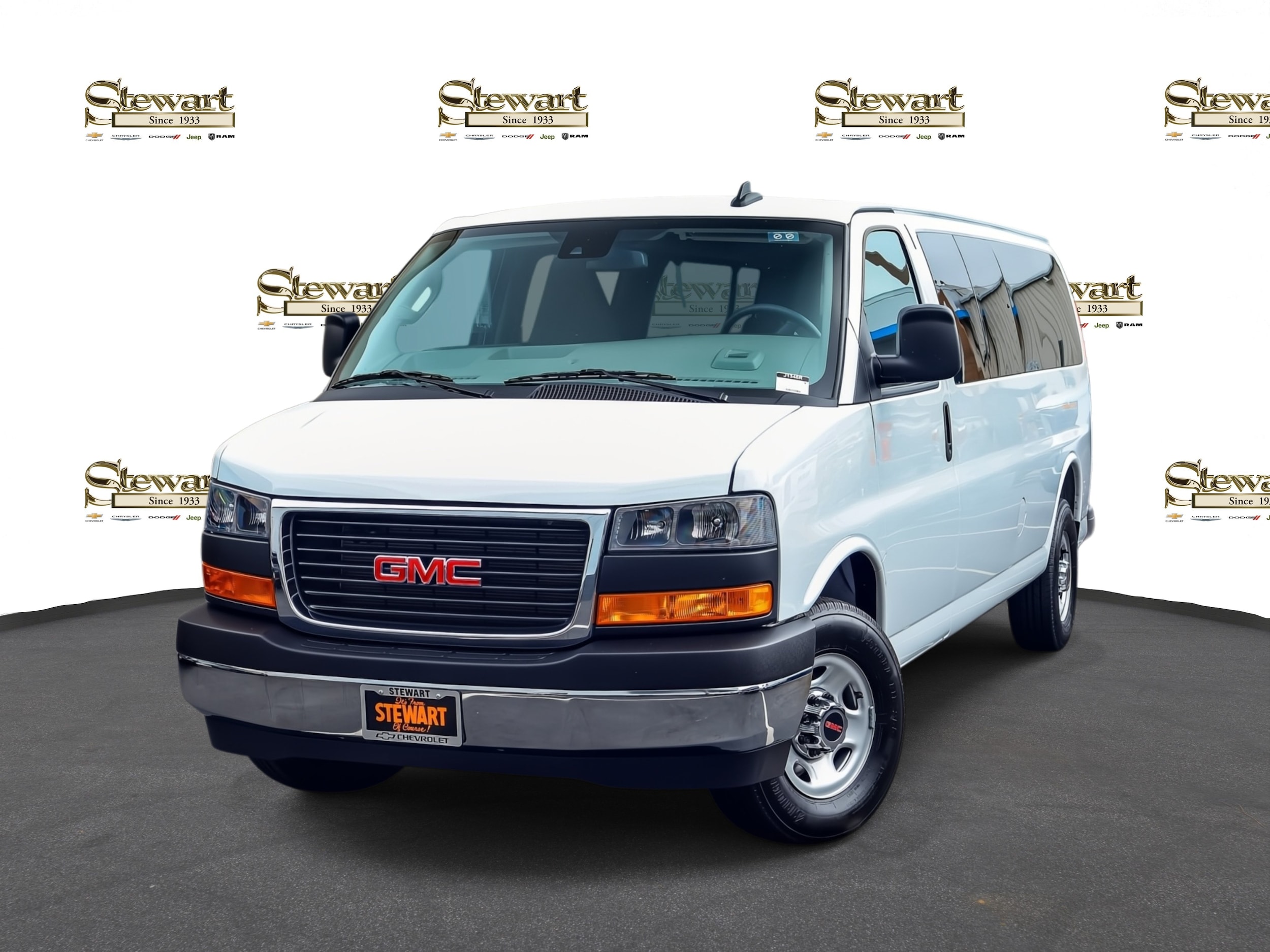 2025 GMC Savana Passenger