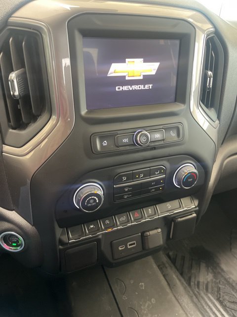 2022 Chevrolet Silverado 1500 Custom - Photo 19