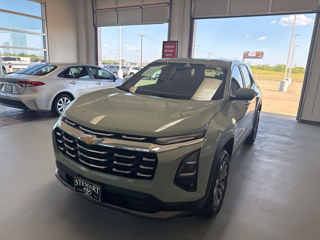 Used 2025 Chevrolet Equinox LT SUV