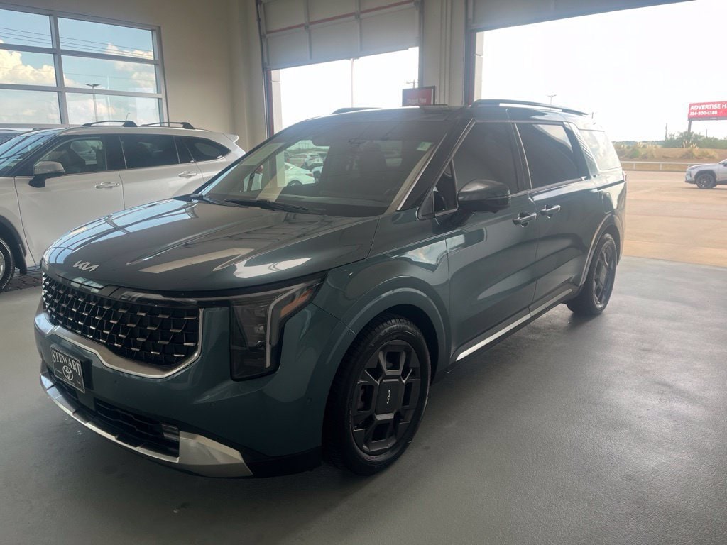 2025 Kia Carnival