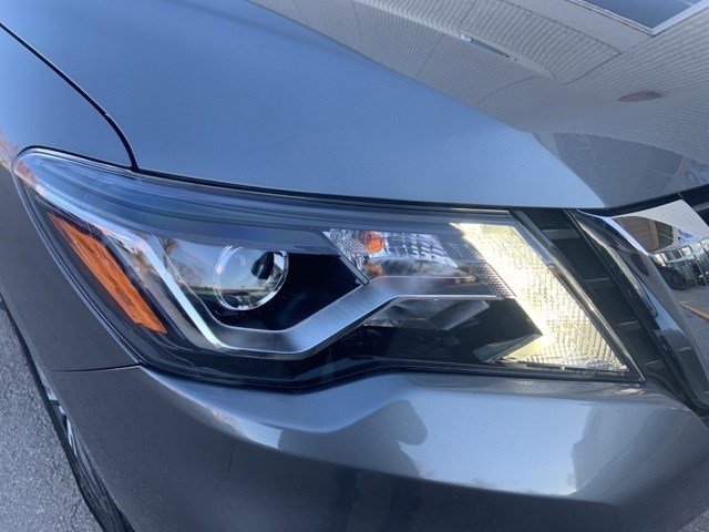 Used 2019 Nissan Pathfinder SV SUV