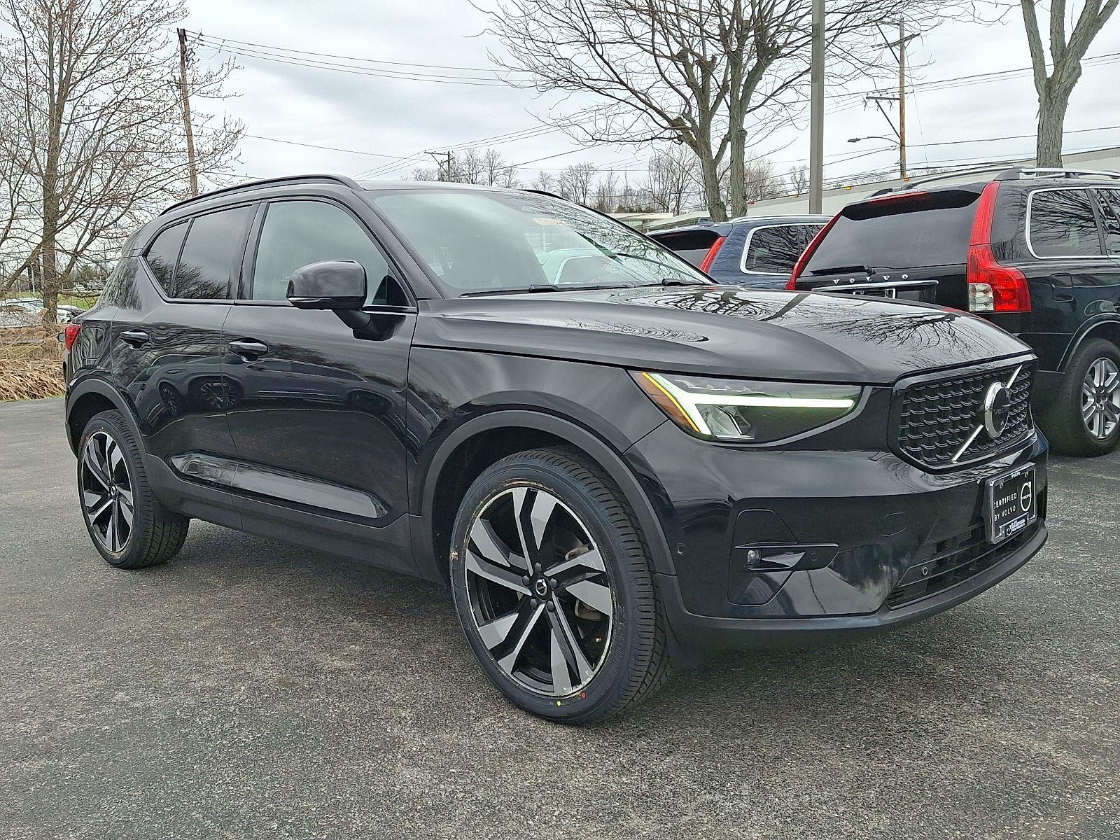 2023 Volvo XC40
