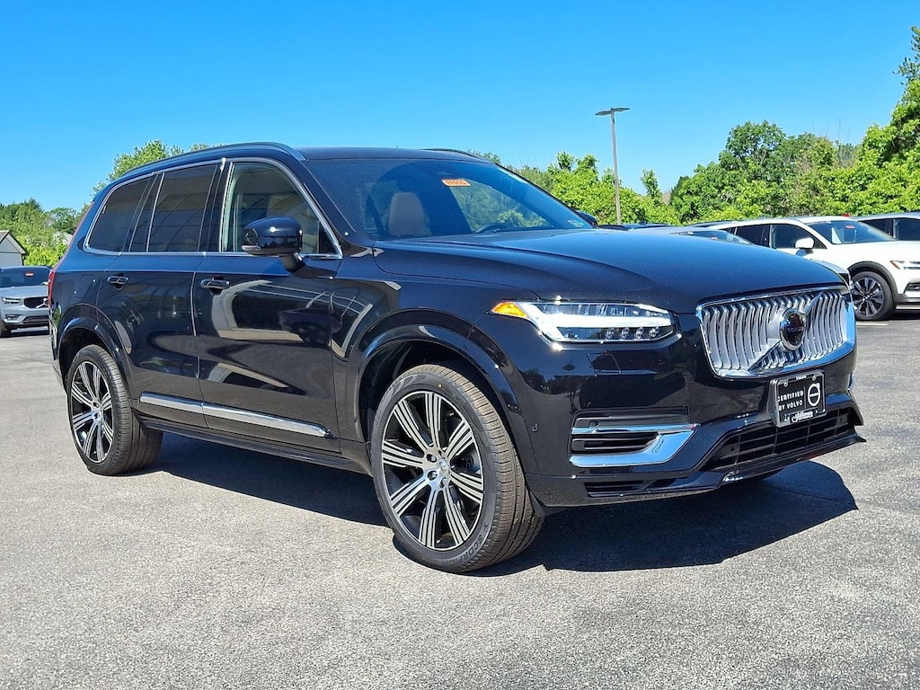 Certified 2024 Volvo XC90 Recharge Plug-In Hybrid Ultimate Bright Theme SUV