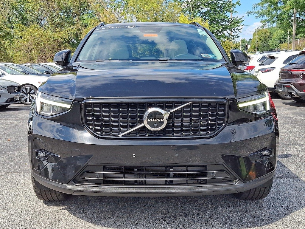 Certified 2023 Volvo XC40 Plus Dark Theme SUV