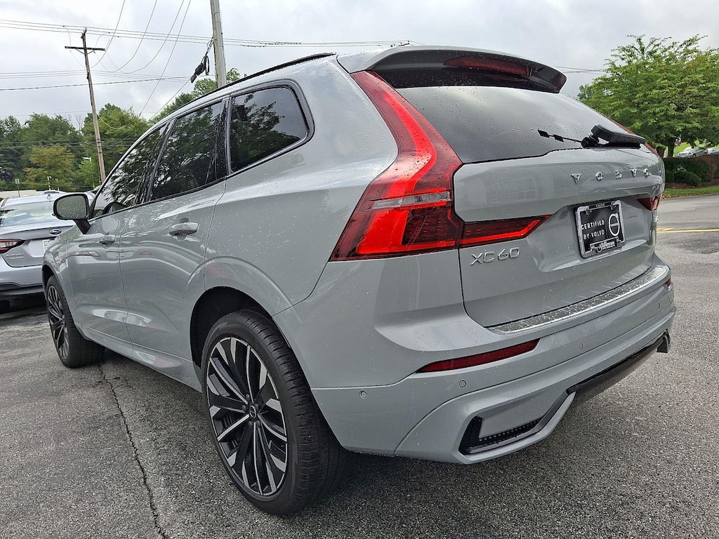 Certified 2026 Volvo XC60 Plug-In Hybrid Ultra SUV